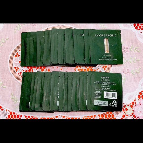 30pcs Serum x AMOREPACIFIC TIME RESPONSE SKIN RESERVE SERUM (Total 30ml-1 oz)